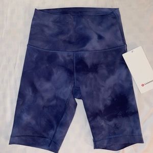 Align biker shorts 8” Size 4 NWT